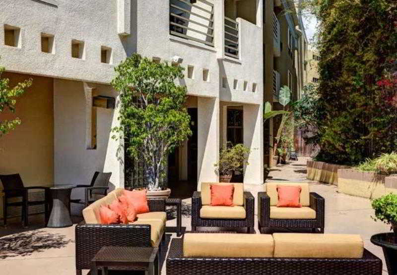 Courtyard Los Angeles Century City/Beverly Hills Екстериор снимка